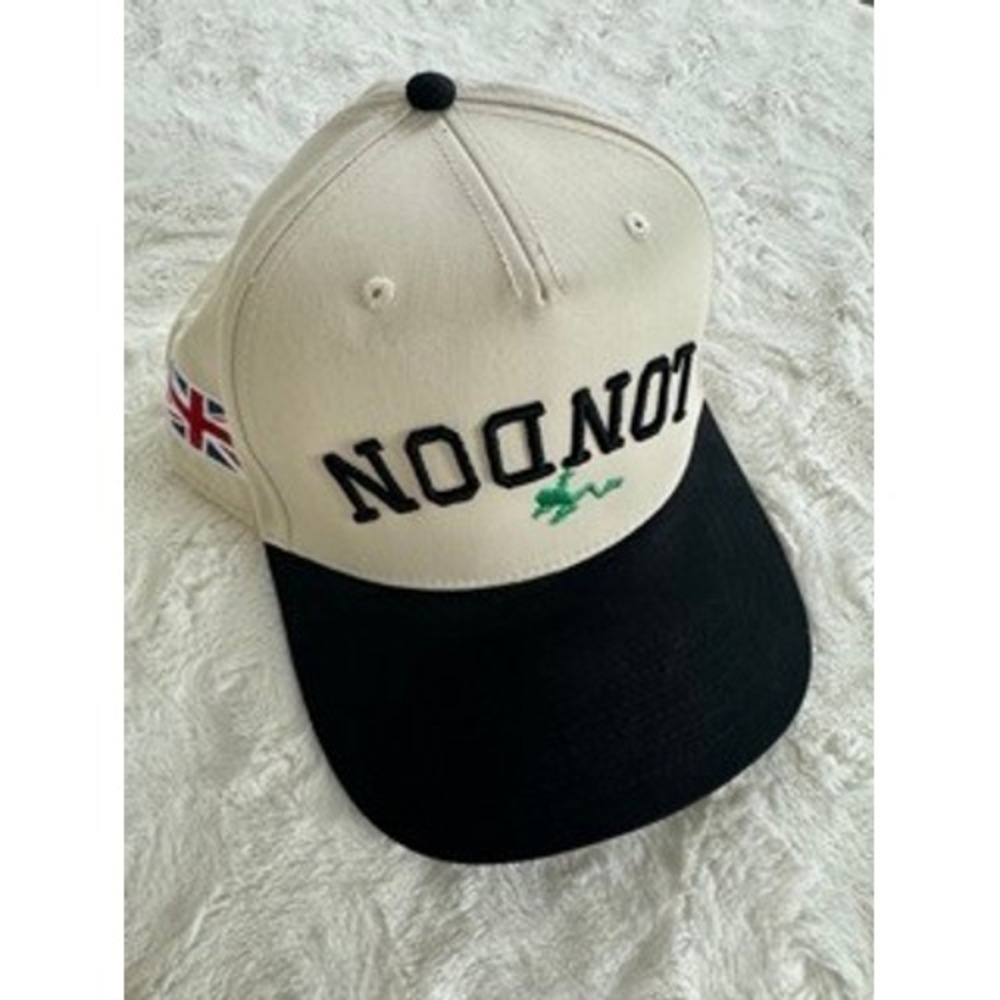 Upside Down London Flag Snapback Hat Cream Black Good Quality Human Cap Men OSFM